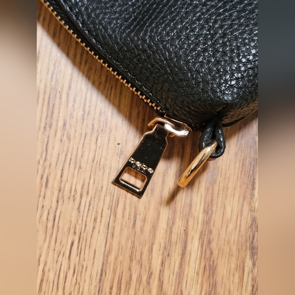 BEBE Textured Black Leather Insert Makeup Bag Rosegold Hardware - Picture 13 of 15